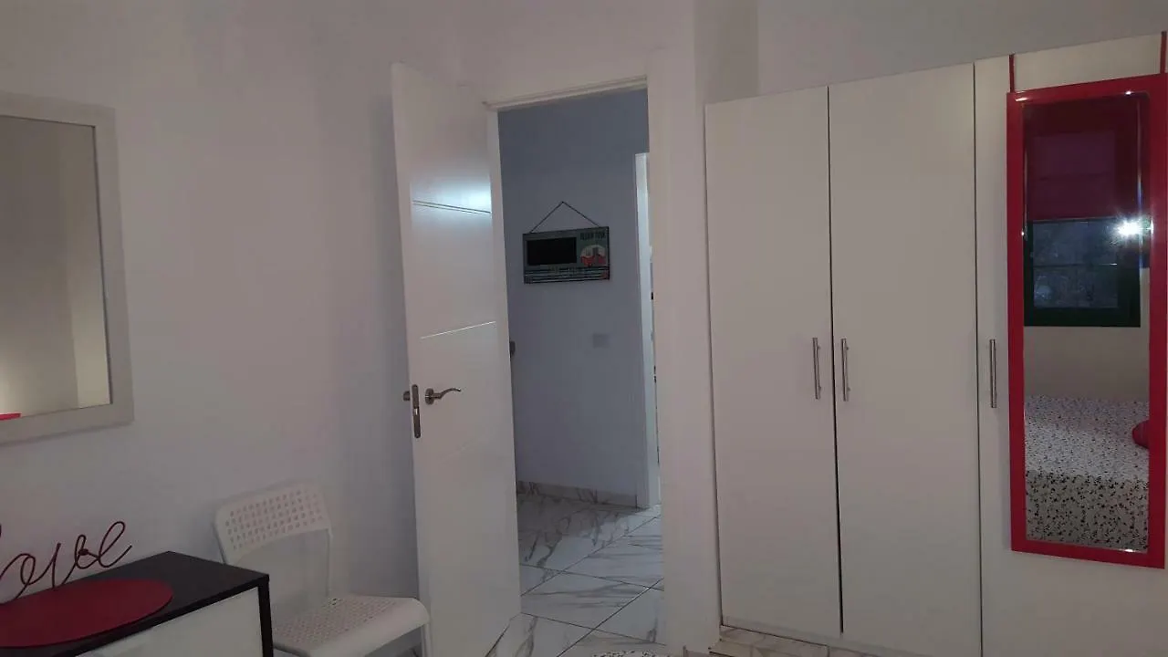 Puerta Del Sol La Rossa Apartment Caleta De Fuste